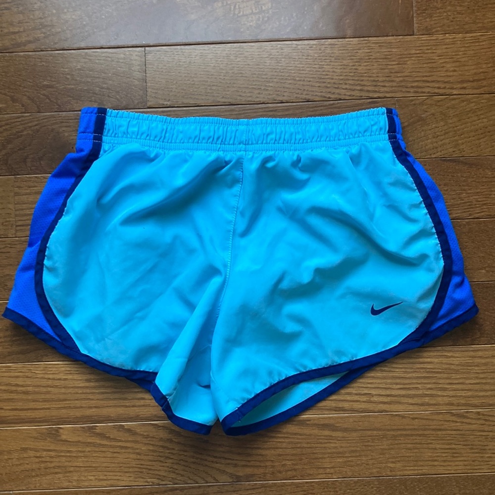 girls nike running shorts